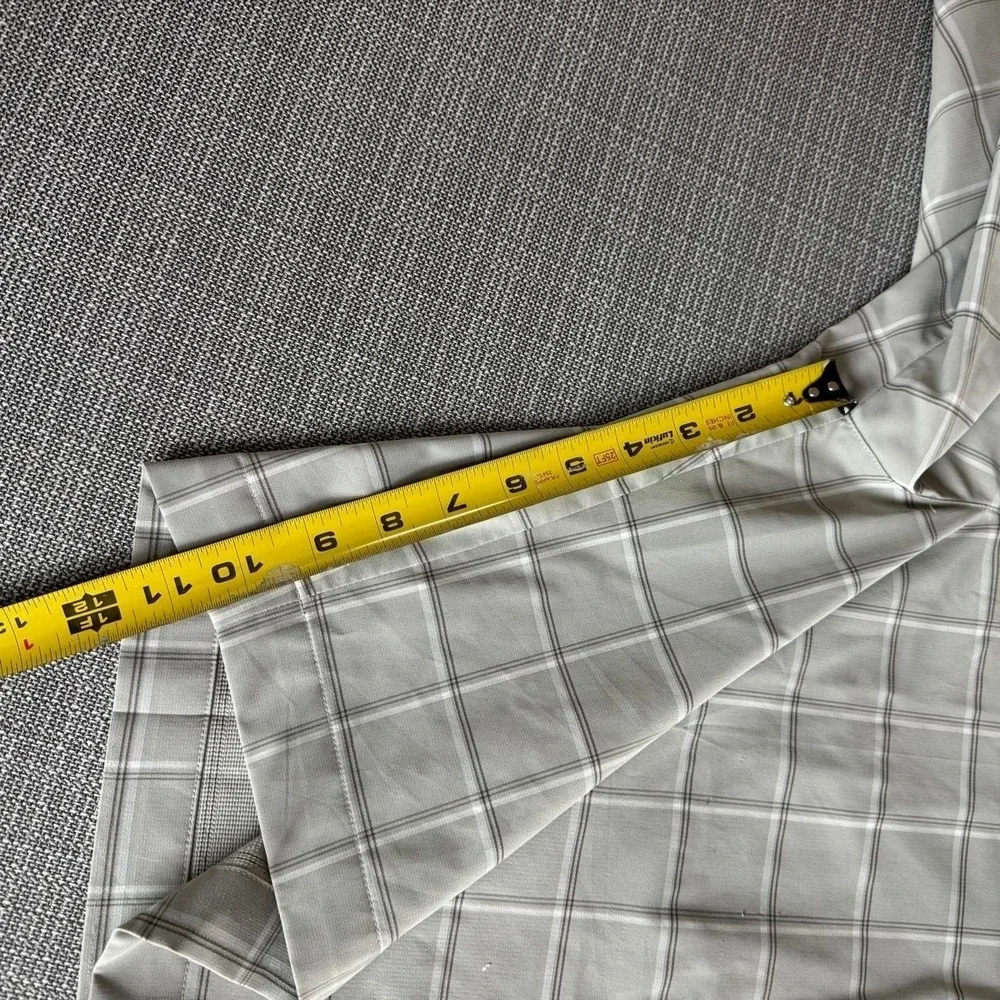 Nike grey and tan plaid Golf Shorts
